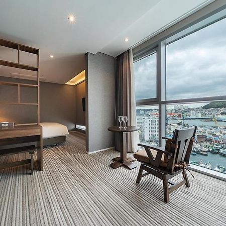 Island Hotel Пусан Екстер'єр фото