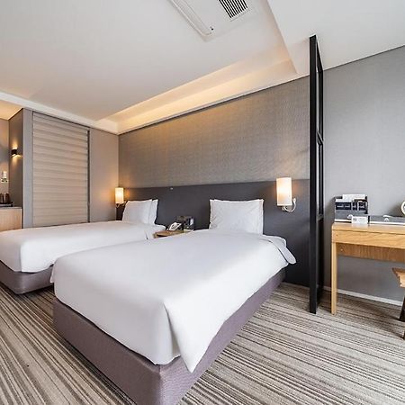 Island Hotel Пусан Екстер'єр фото