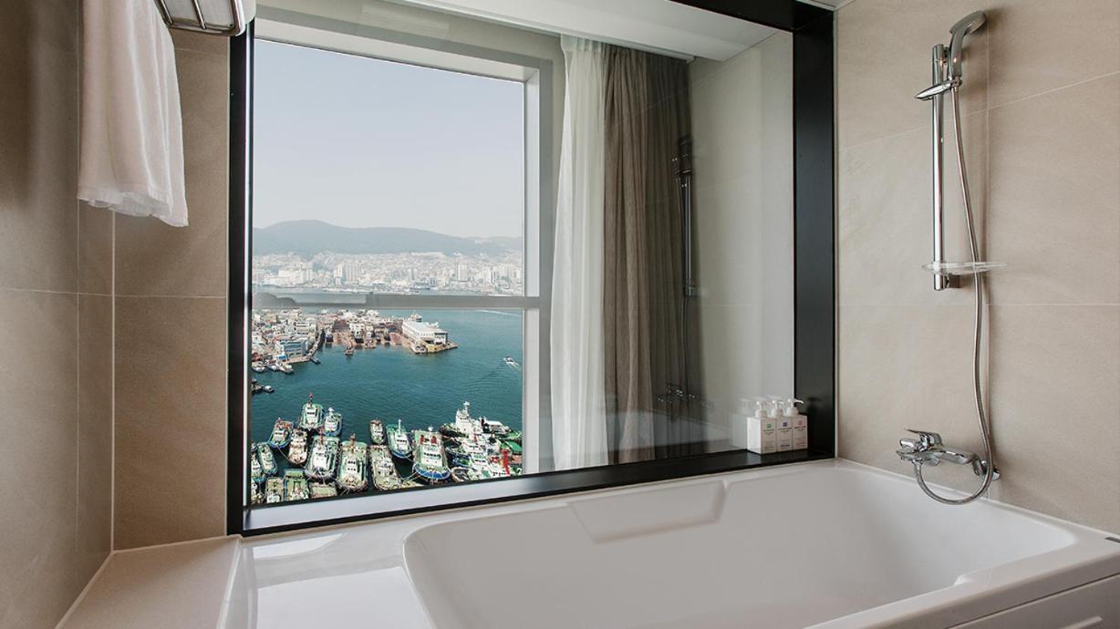 Island Hotel Пусан Екстер'єр фото